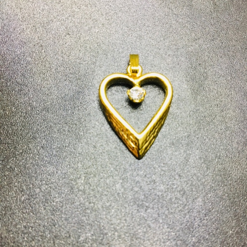 Golden Heart Pendant.